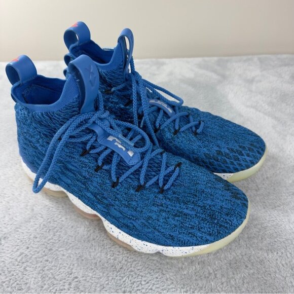 Nike LeBron 15 XV Hardwood Classics Men's Size 10.5 - Picture 3 of 12